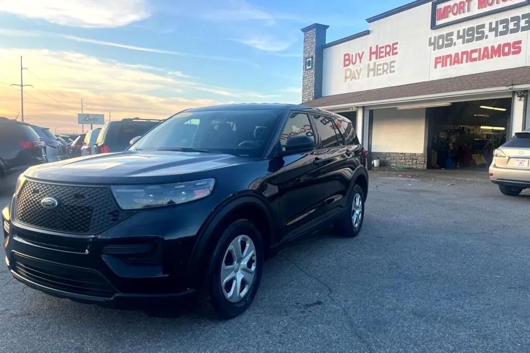 2021 Ford Explorer photo 1