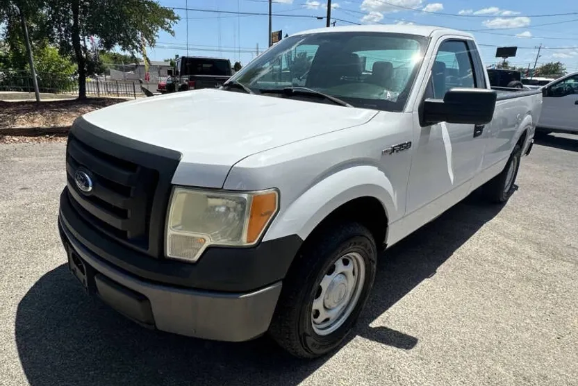 2011 Ford F-150 XL photo 1