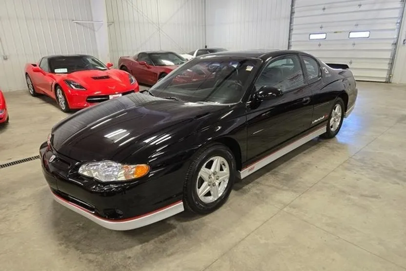 2002 Chevrolet Monte Carlo SS photo 1