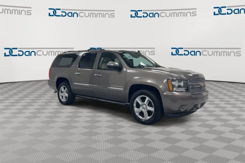 2012 Chevrolet Suburban LTZ photo 1