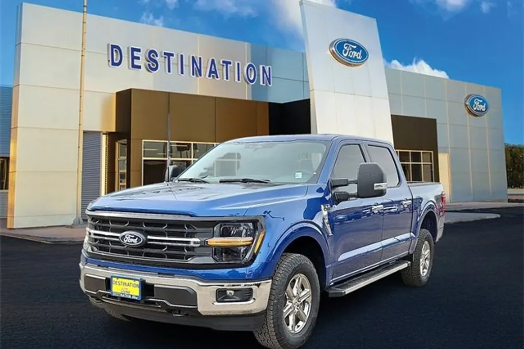 2025 Ford F-150 XLT photo 1