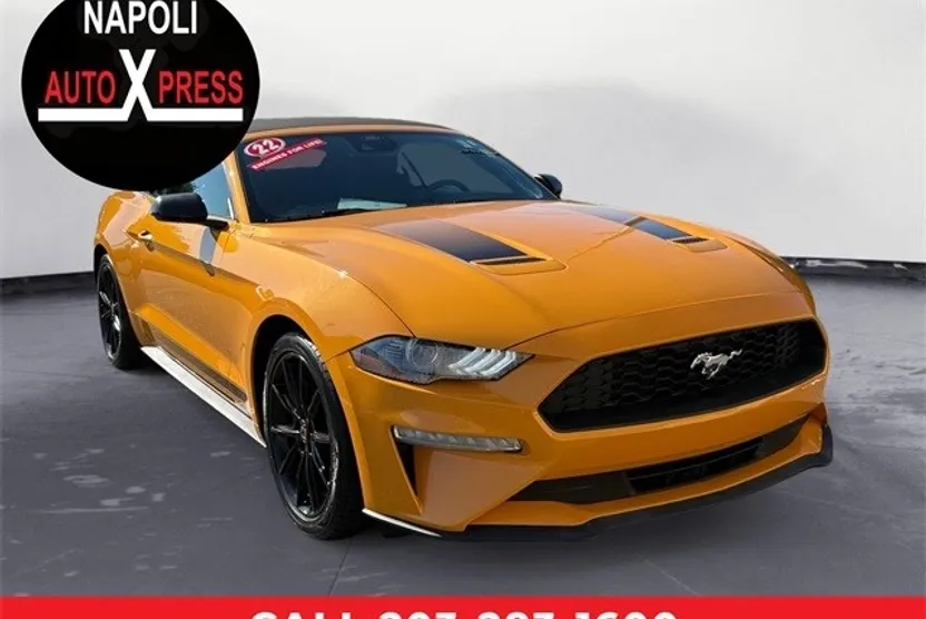 2022 Ford Mustang Convertible photo 1