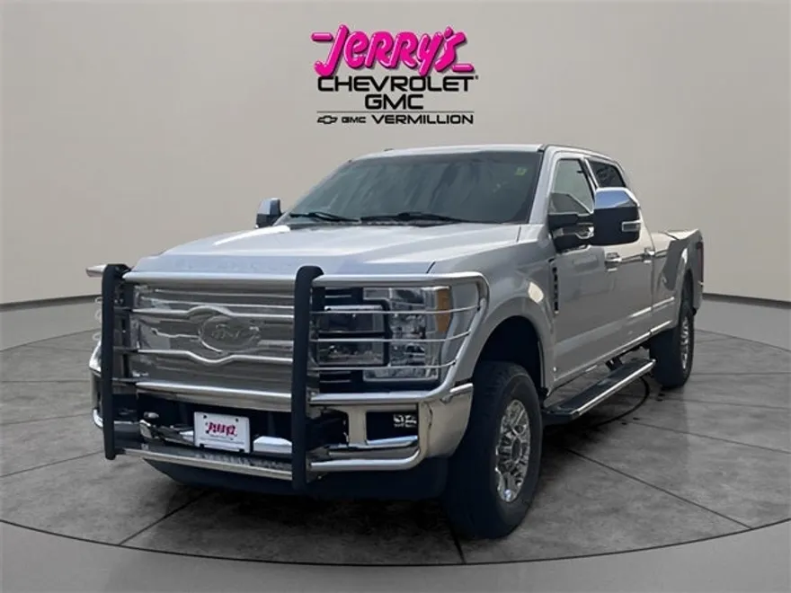2017 Ford F-250 photo 1