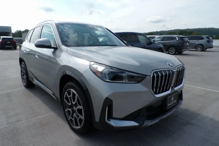 2025 Bmw X1 XDrive28i photo 1