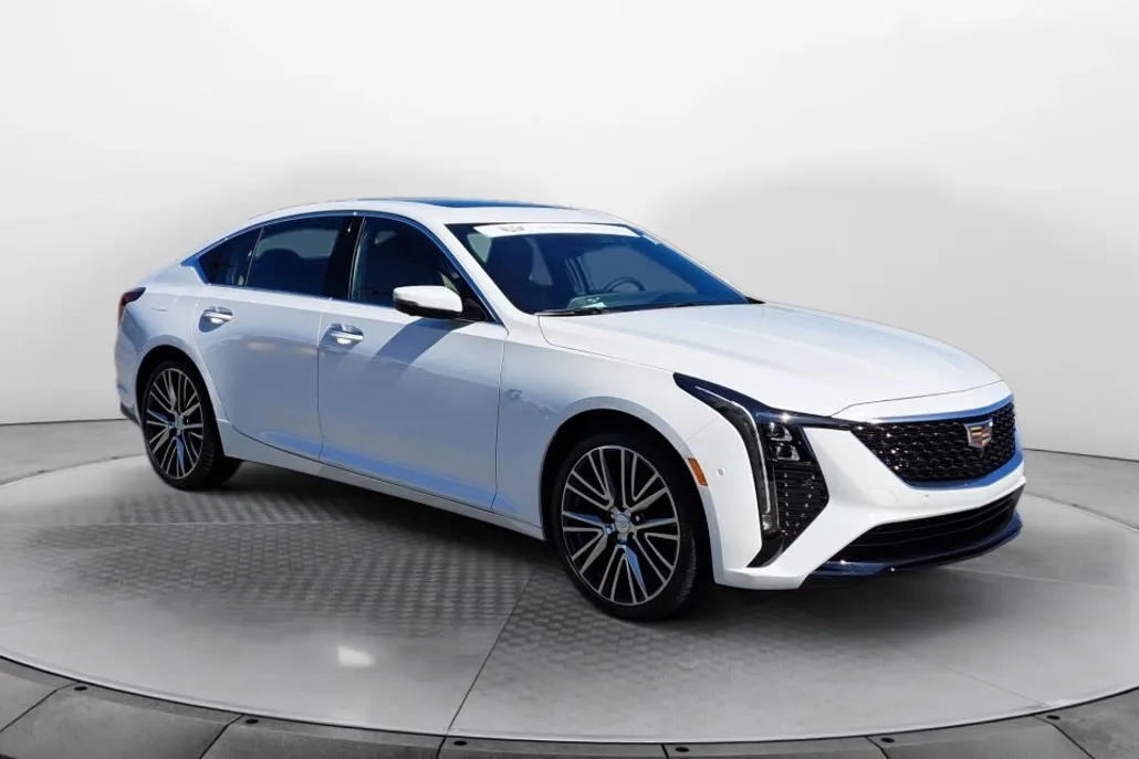 2025 Cadillac CT5 Premium Luxury photo 1