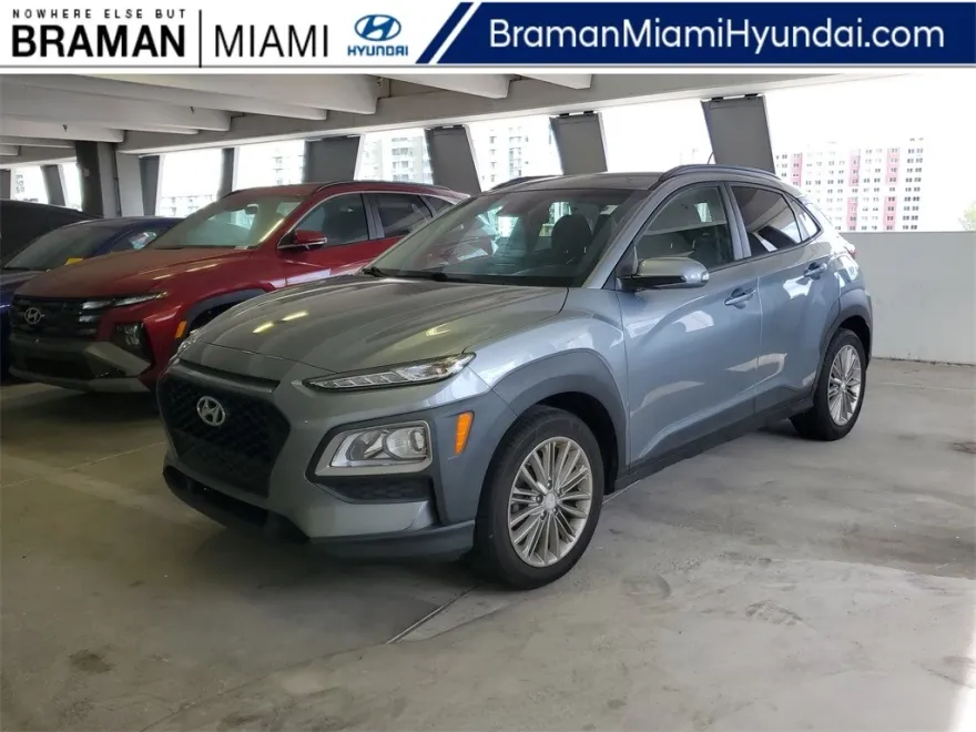 2020 Hyundai Kona SEL photo 1