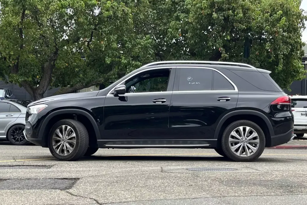 2020 Mercedes Benz GLE 350 4MATIC photo 1