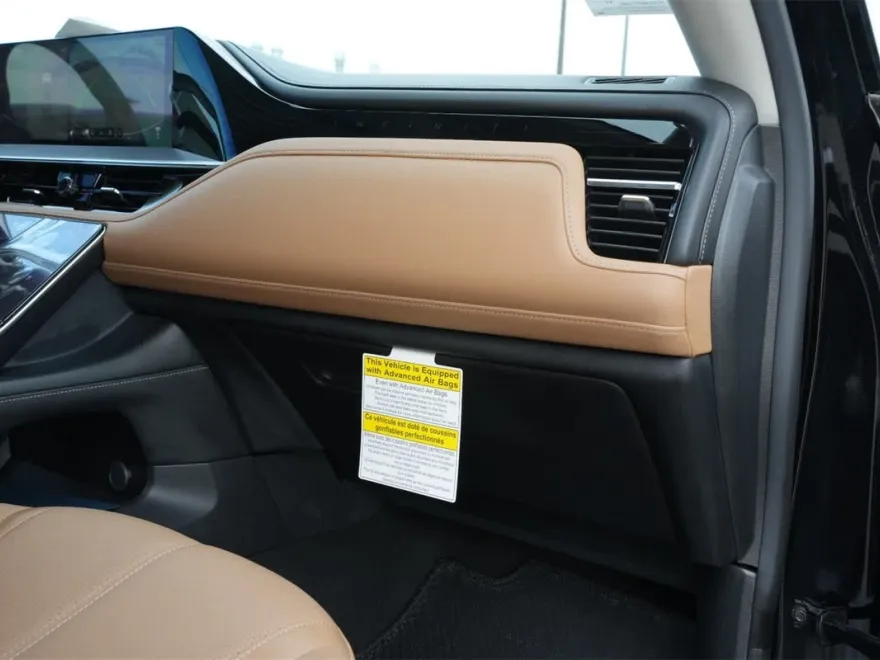 2025 Infiniti QX80 Sensory photo 23