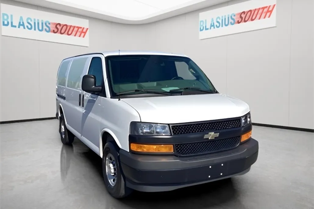2021 Chevrolet Express 2500 Work Van photo 1