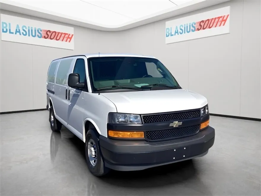 2021 Chevrolet Express 2500 Work Van photo 1