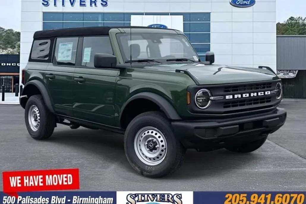 2025 Ford Bronco Base photo 1
