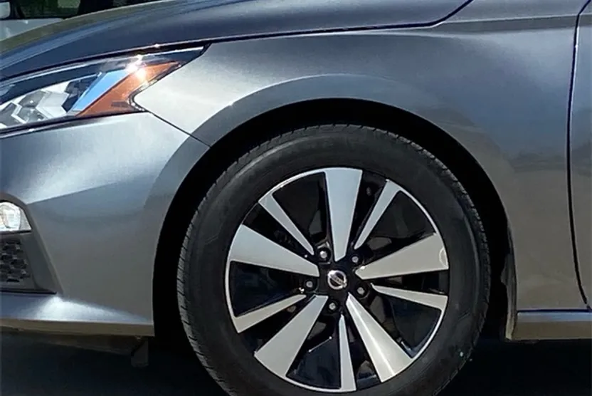 2022 Nissan Altima 2.5 SV photo 1