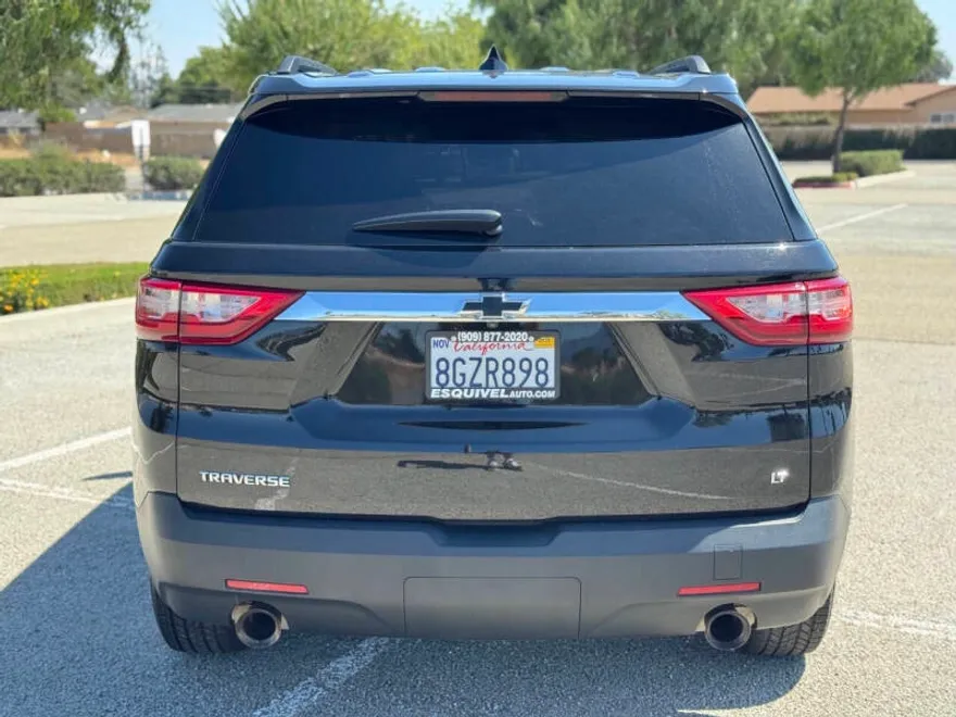 2019 Chevrolet Traverse Cloth 1LT photo 1