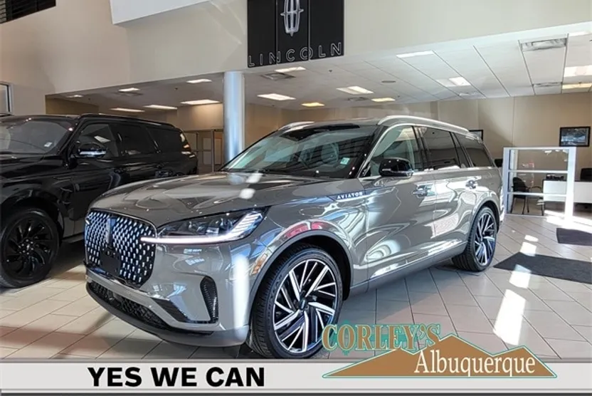 2025 Lincoln Aviator Reserve photo 1