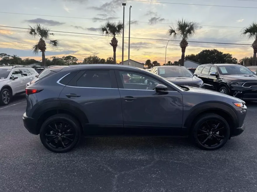2024 Mazda CX-30 2.5 S Carbon photo 1