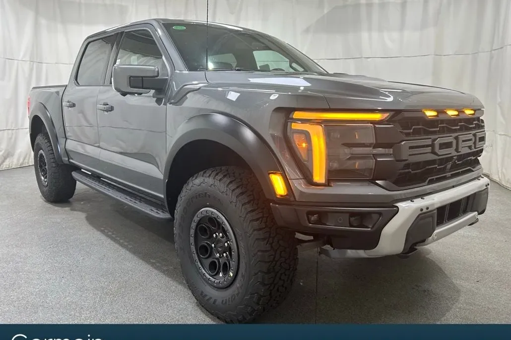 2025 Ford F-150 Raptor photo 1