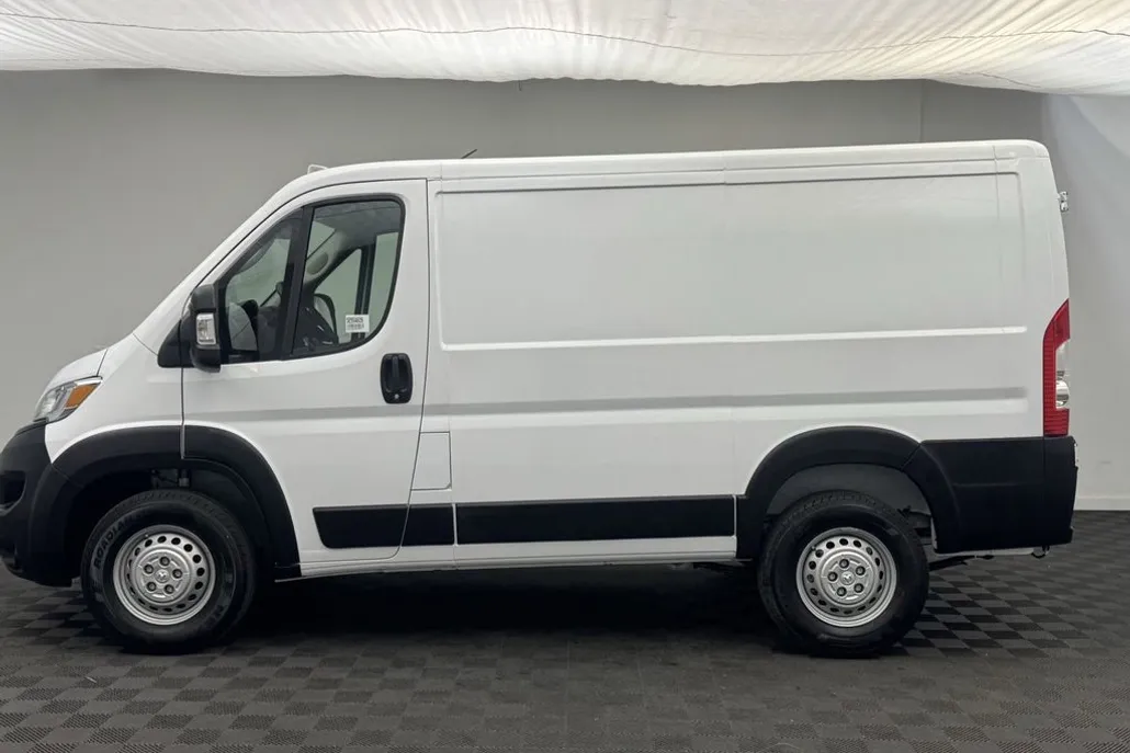 2025 Ram ProMaster 1500 Tradesman Cargo Van photo 1