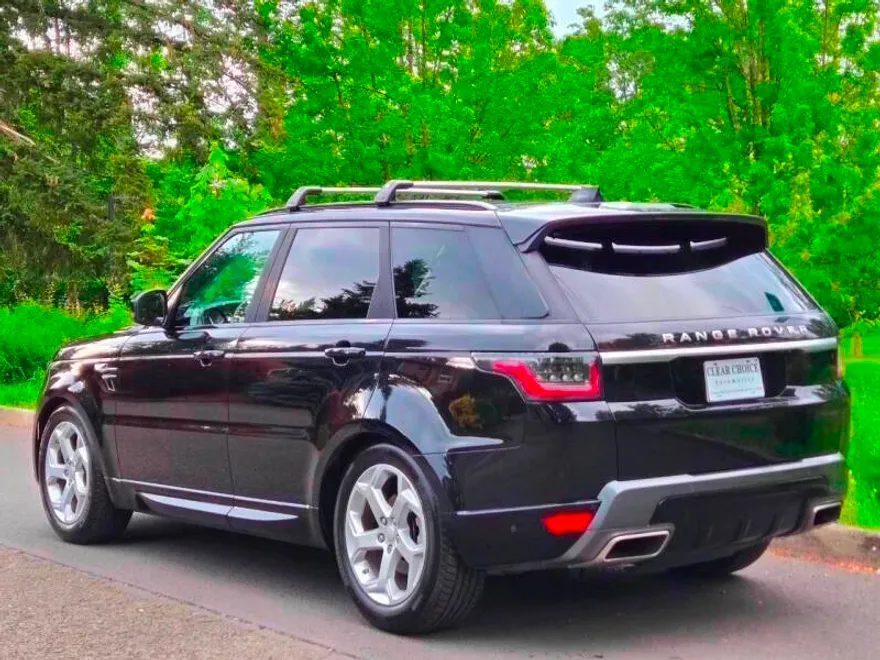 2018 Land Rover Range Rover Sport HSE photo 1