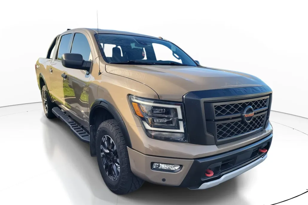 2021 Nissan Titan PRO-4X photo 1