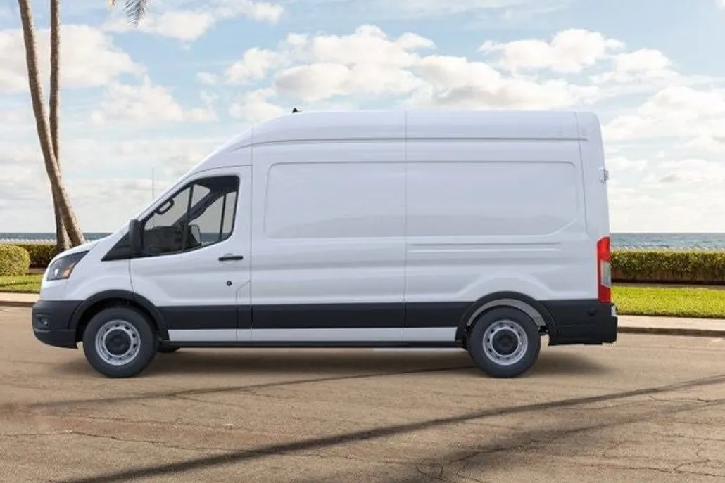 2025 Ford Transit photo 1