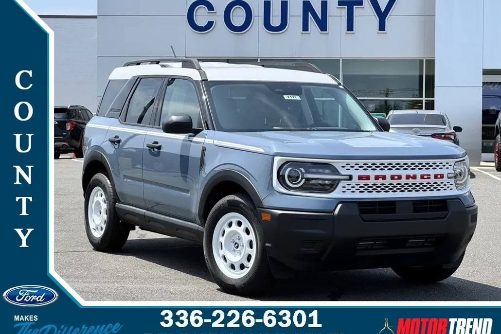 2025 Ford Bronco Sport Heritage photo 1