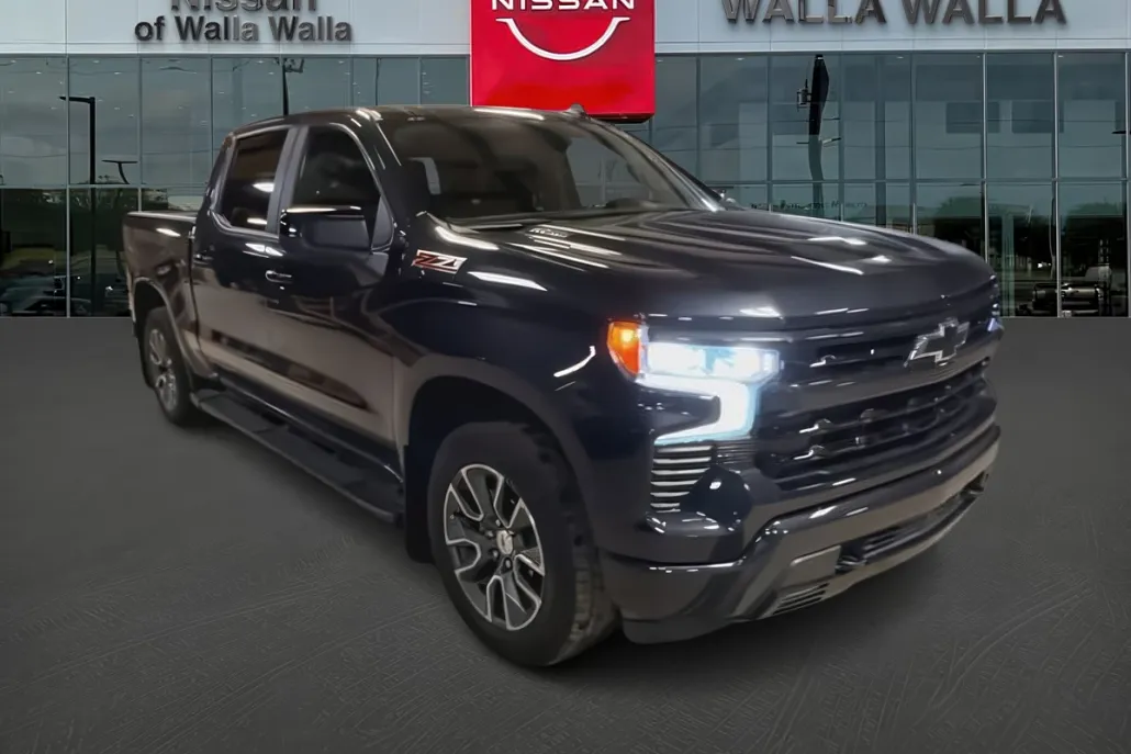 2024 Chevrolet Silverado 1500 RST photo 1