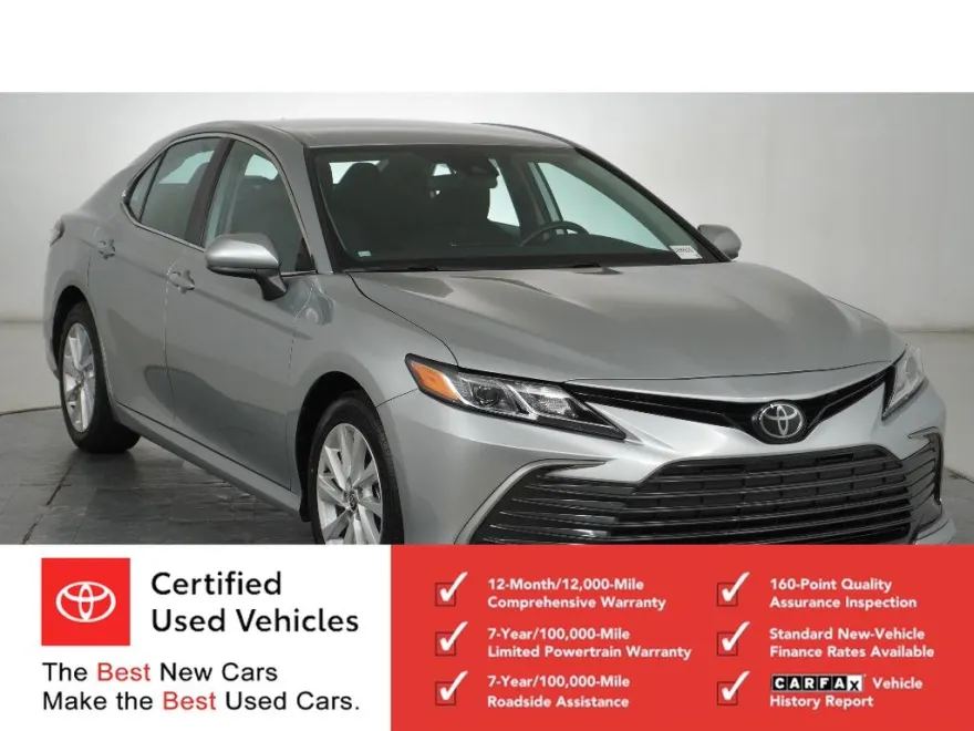 2024 Toyota Camry LE photo 1