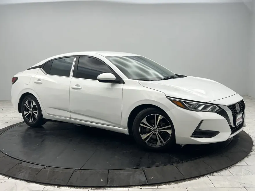 2021 Nissan Sentra SV photo 1