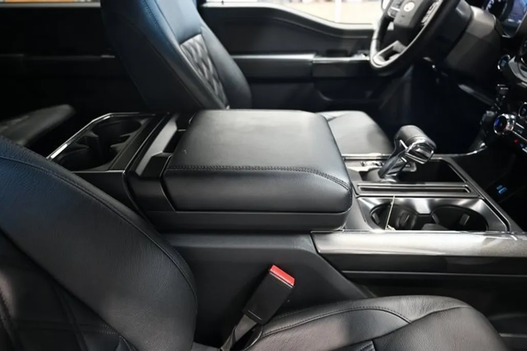 2022 Ford F-150 XLT photo 1
