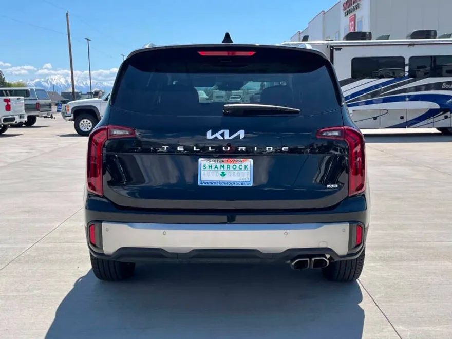 2025 Kia Telluride S photo 1