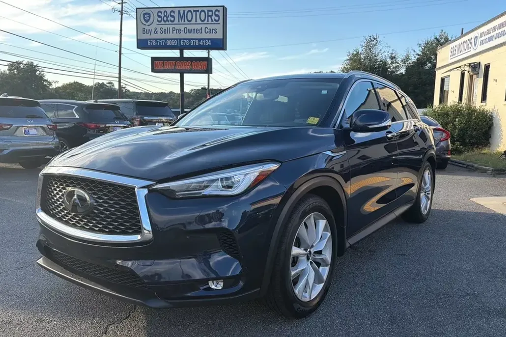 2019 Infiniti QX50 Essential SPORT photo 1