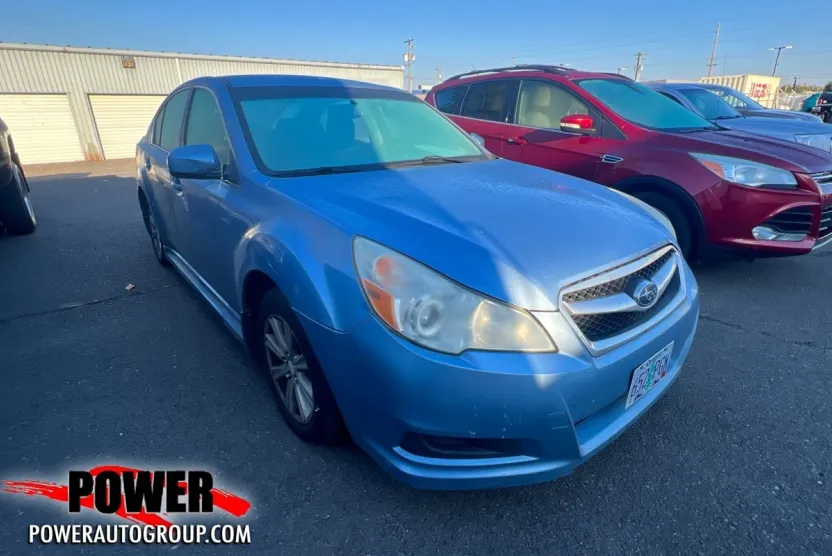 2011 Subaru Legacy 2.5i photo 1