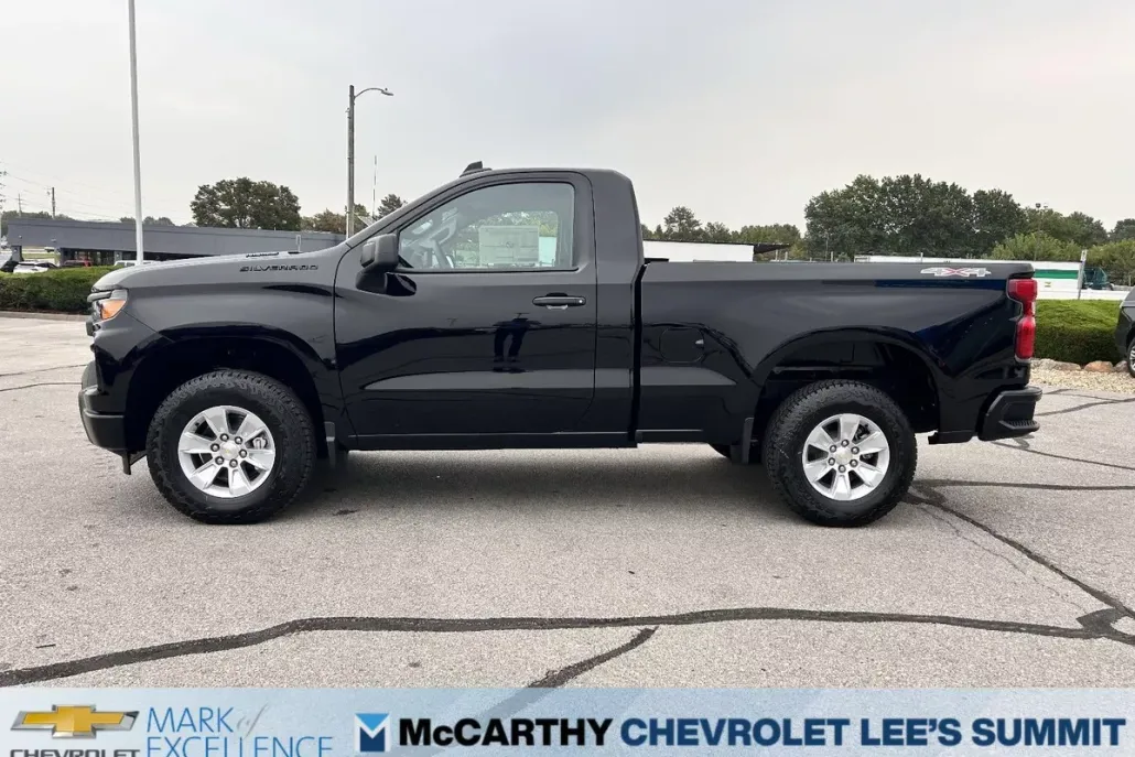 2026 Chevrolet Silverado 1500 photo 1