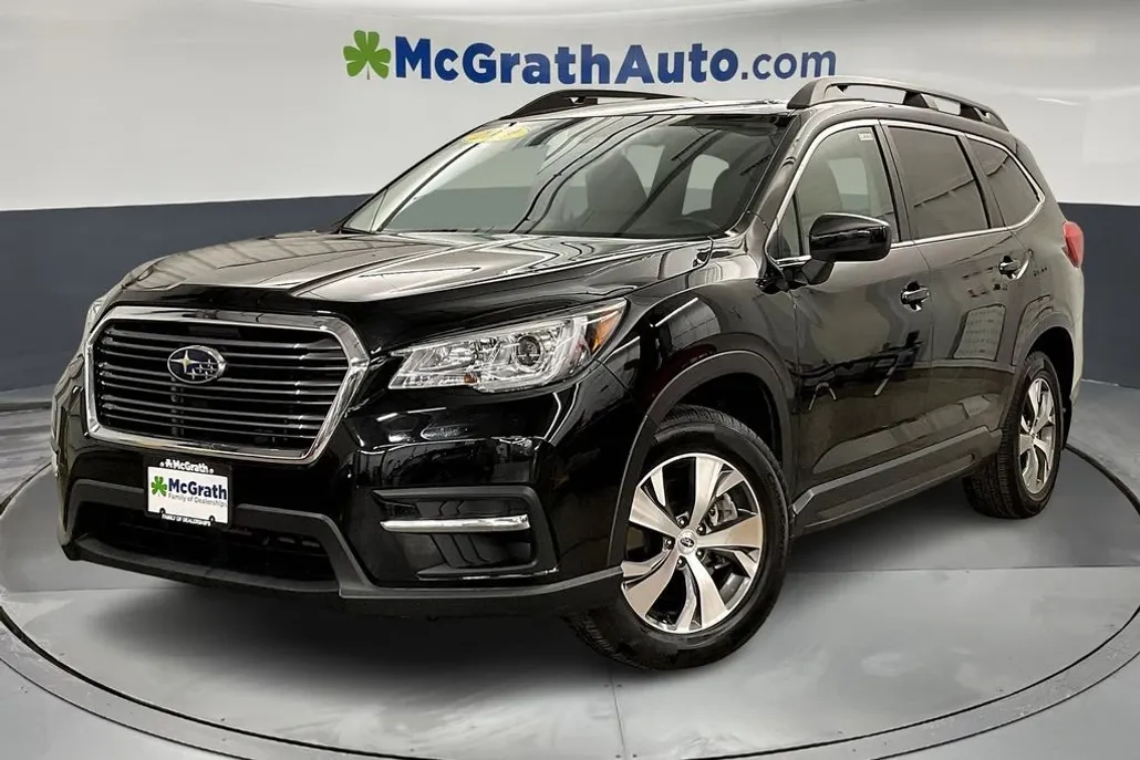 2019 Subaru Ascent Premium photo 1