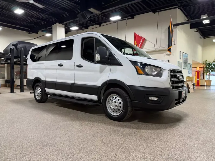 2020 Ford Transit Passenger XL Van photo 1