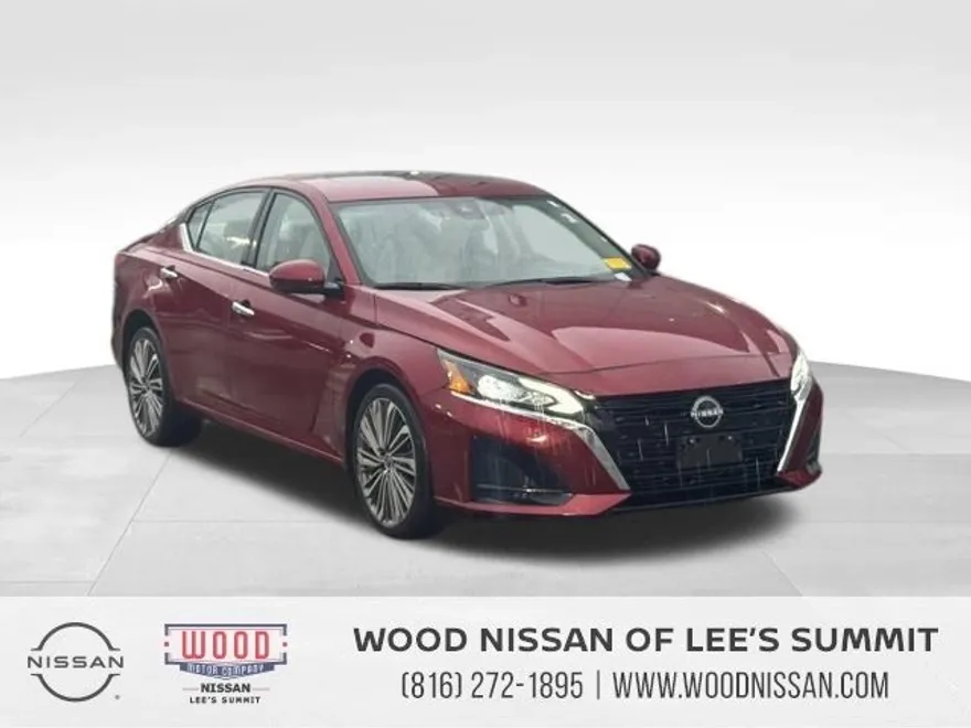 2024 Nissan Altima 2.5 SL photo 1