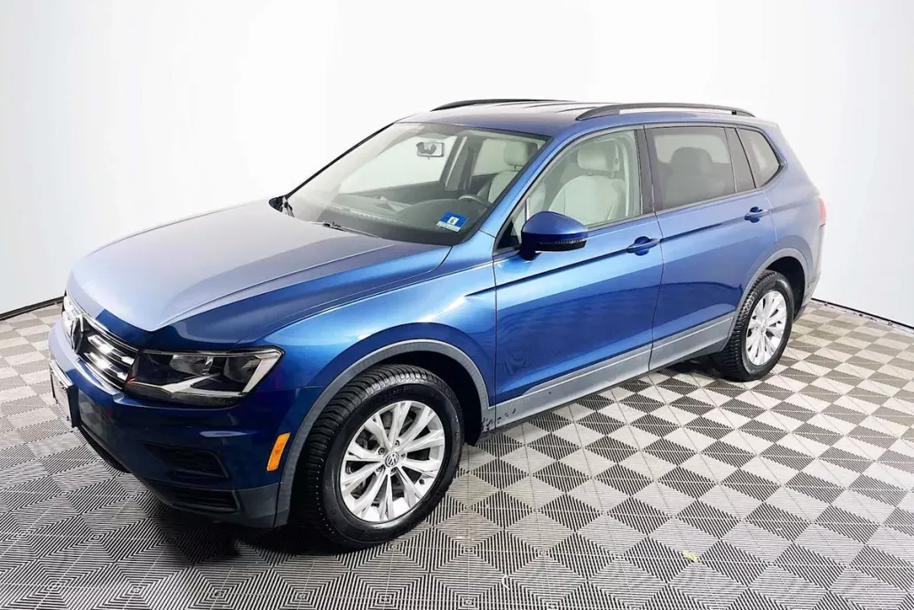 2018 Volkswagen Tiguan S photo 1