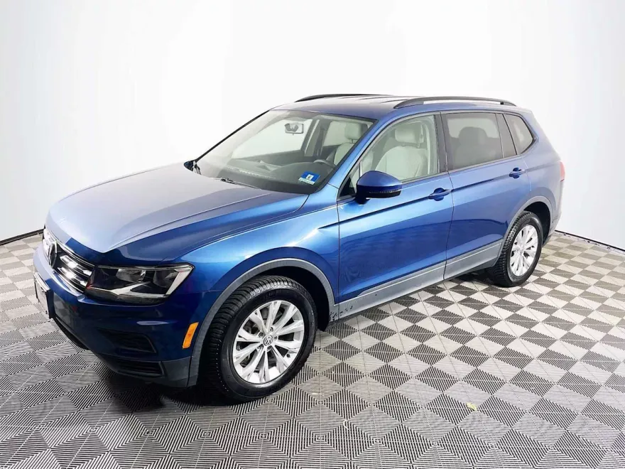 2018 Volkswagen Tiguan S photo 1