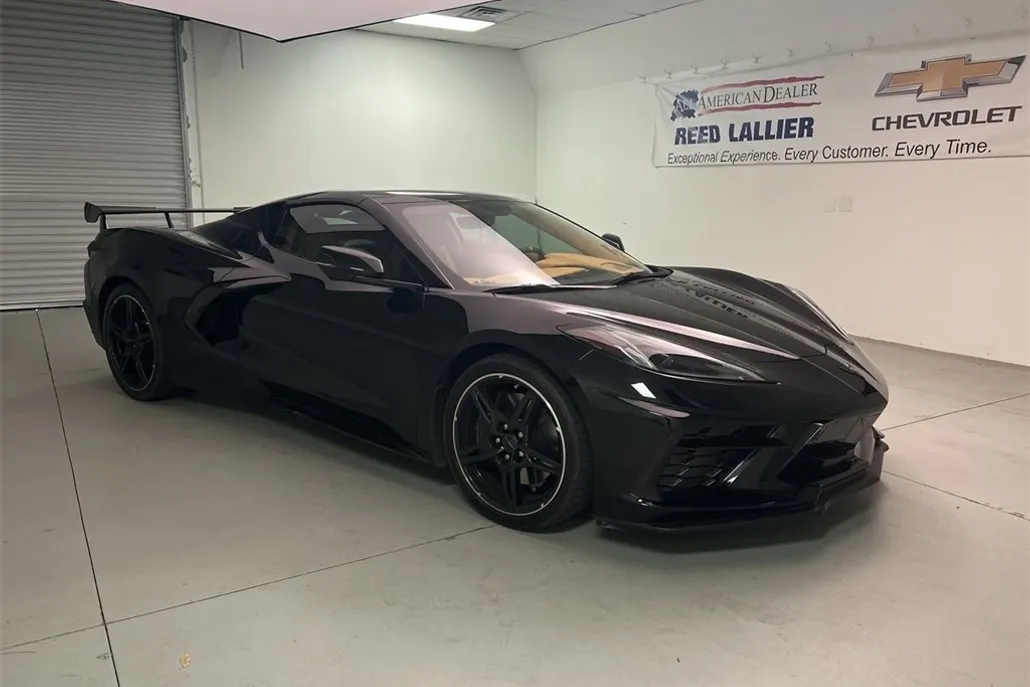 2021 Chevrolet Corvette Stingray 3LT photo 1