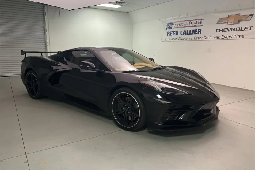 2021 Chevrolet Corvette Stingray 3LT photo 1