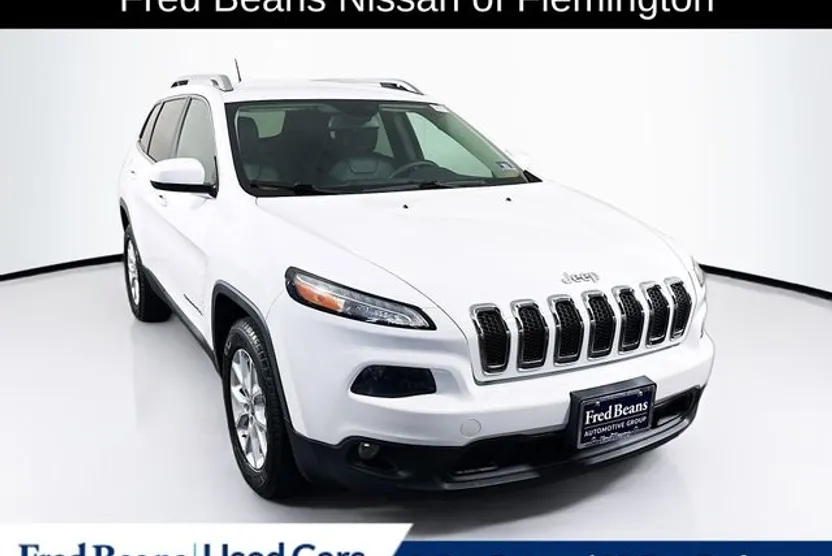 2015 Jeep Cherokee Latitude photo 1