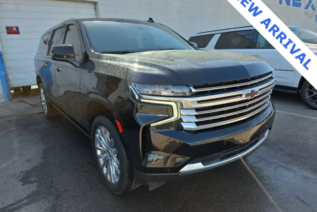 2021 Chevrolet Suburban High Country photo 1