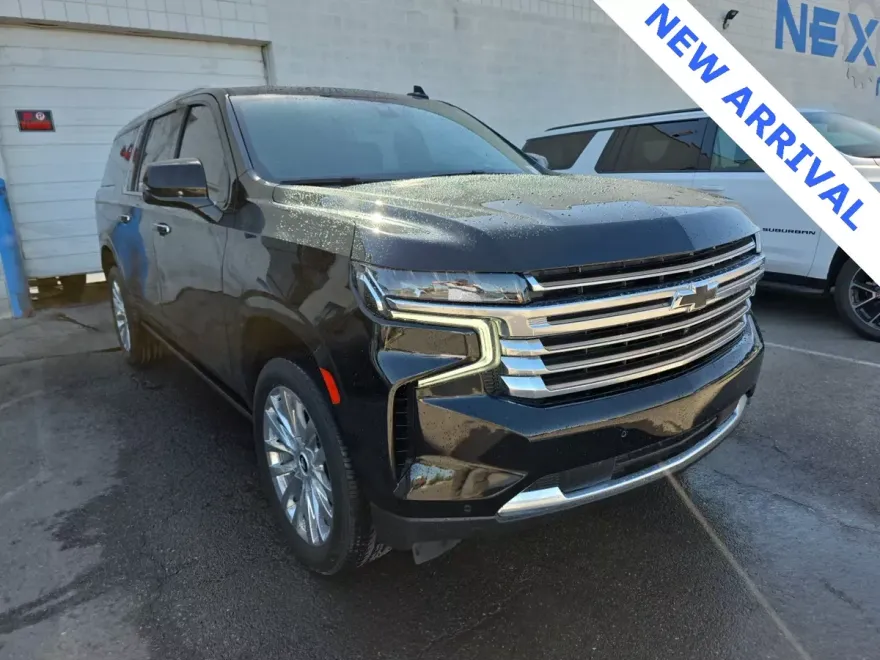 2021 Chevrolet Suburban High Country photo 1