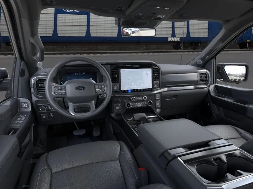 2025 Ford F-150 Lariat photo 1