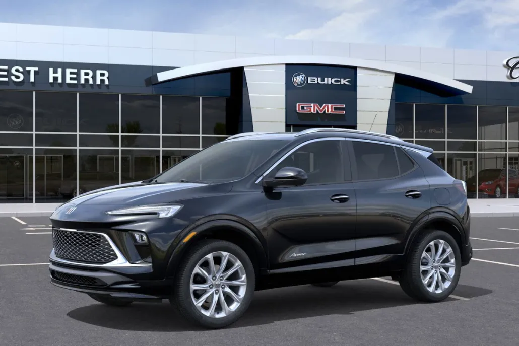 2026 Buick Encore GX Avenir photo 1