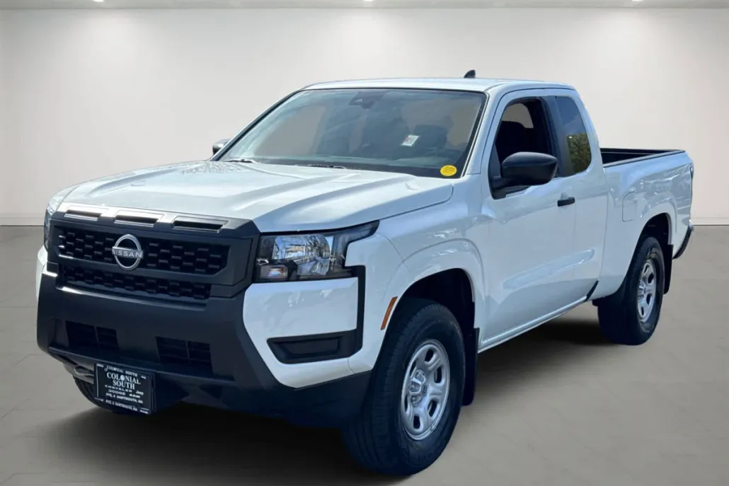 2025 Nissan Frontier S photo 1
