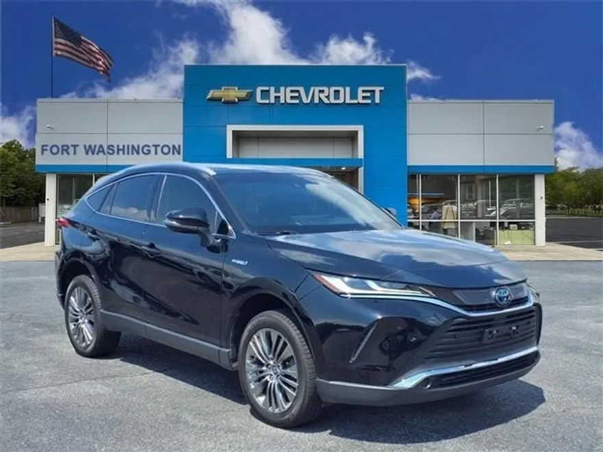 2021 Toyota Venza LE photo 1