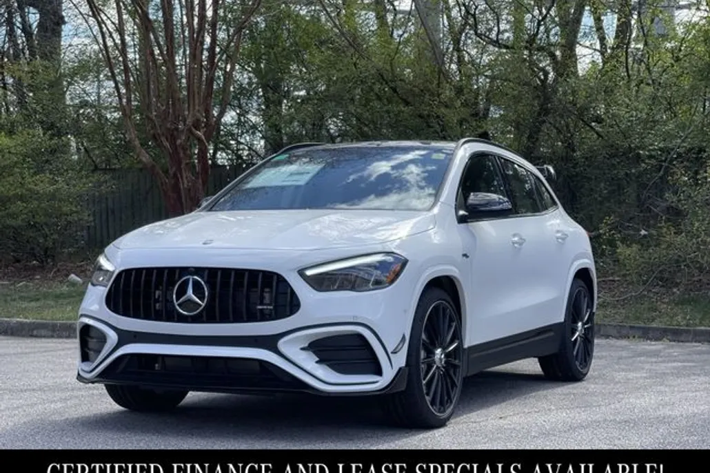 2024 Mercedes Benz GLA 35 AMG 4MATIC photo 1