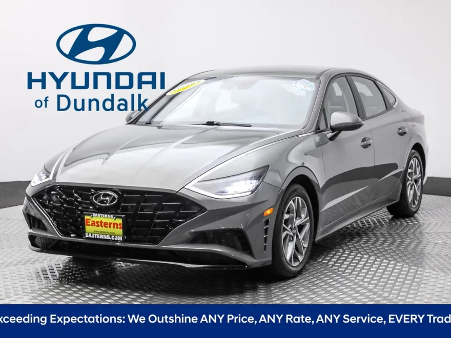 2022 Hyundai Sonata SEL photo 1