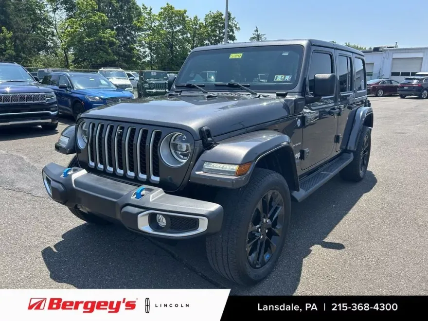 2022 Jeep Wrangler Unlimited Sahara 4xe photo 1